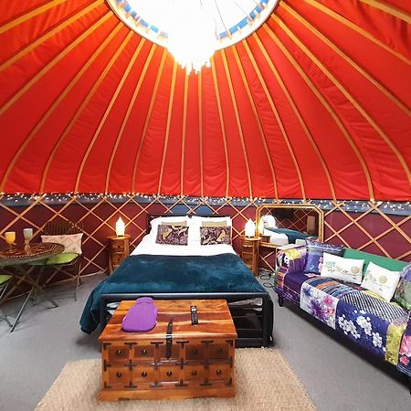 Orchard View Yurt & Hot Tub Somerset Уэстон-сьюпер-Мэр Экстерьер фото