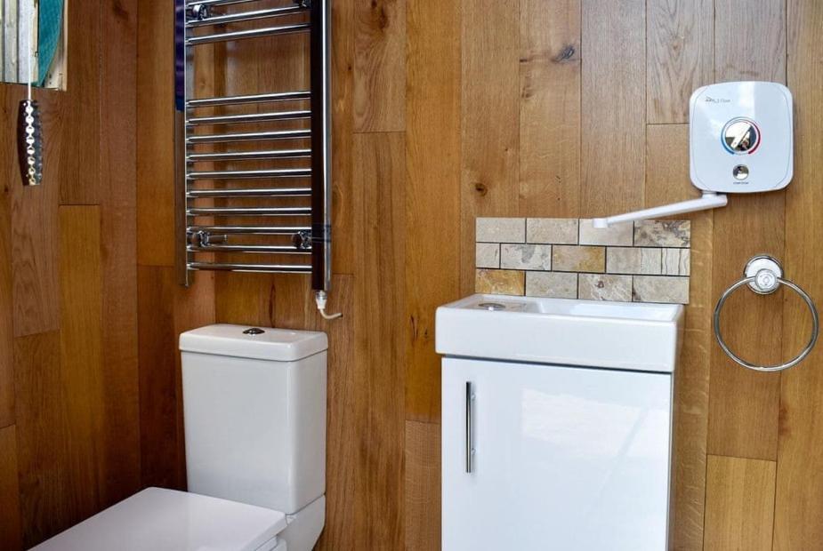Orchard View Yurt & Hot Tub Somerset Уэстон-сьюпер-Мэр Экстерьер фото