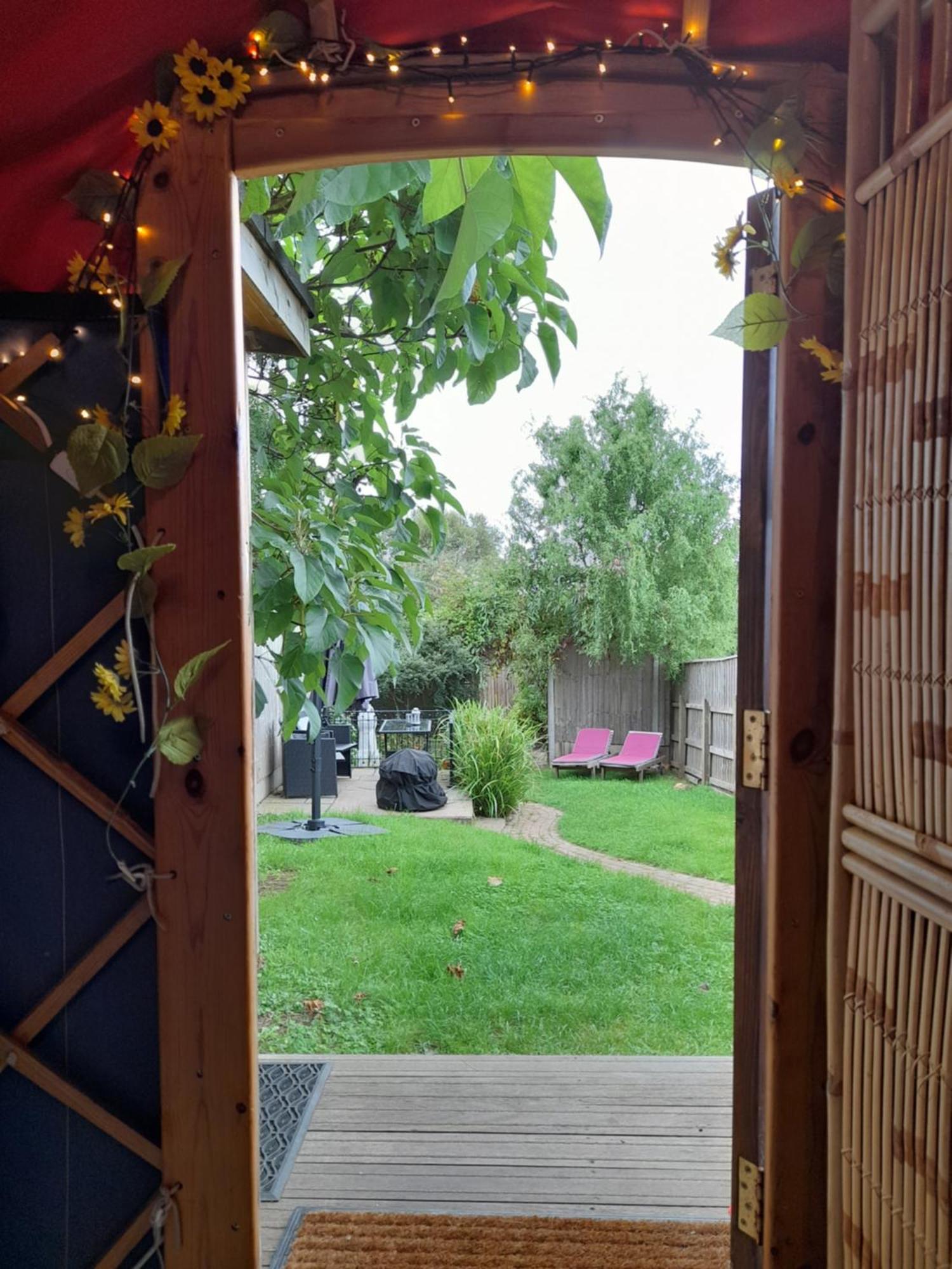 Orchard View Yurt & Hot Tub Somerset Уэстон-сьюпер-Мэр Экстерьер фото